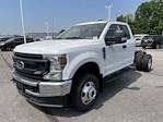 2022 Ford F-350 Super DRW 4x4, Cab Chassis #F5951 - photo 3