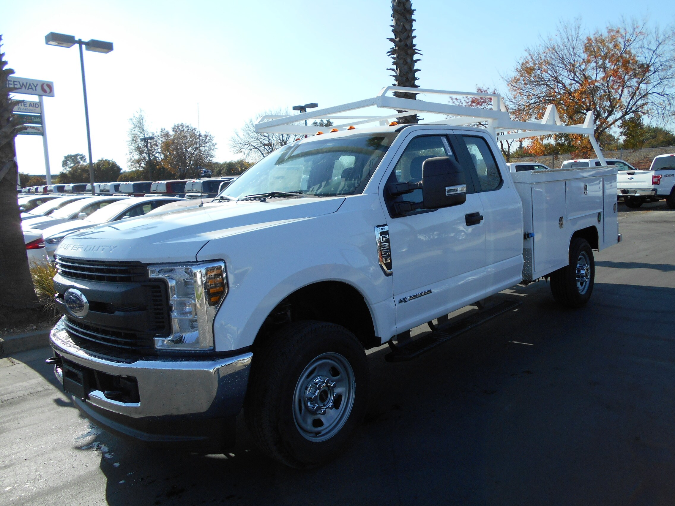 2019 F 350 Super Cab 4x4 Scelzi Crown Service Body Stock 57140