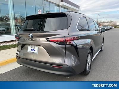 Used 2022 Toyota Sienna LE FWD, Minivan for sale #C40953C - photo 2