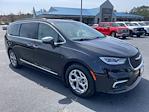 Used 2022 Chrysler Pacifica Limited FWD, Minivan for sale #NR153415 - photo 1