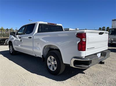 2025 Chevrolet Silverado 1500 Crew Cab 4x2, Pickup for sale #M25035 - photo 2