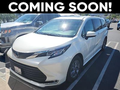 2021 Toyota Sienna FWD, Minivan for sale #T241303A - photo 1