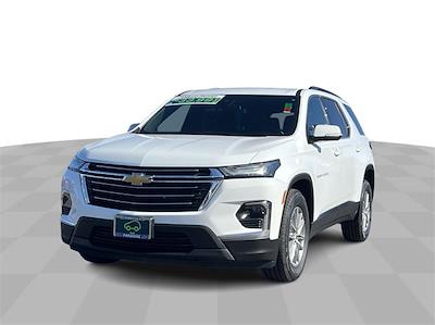 Used 2023 Chevrolet Traverse LT FWD, SUV for sale #T241448A - photo 1