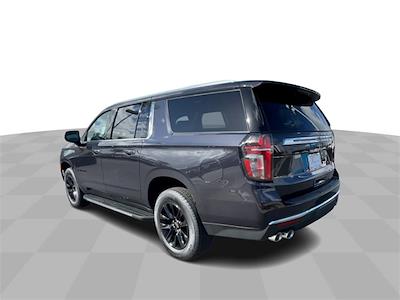 2024 Chevrolet Suburban 4x4, SUV for sale #T24383 - photo 2