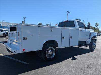 2020 Chevrolet Silverado 5500 Regular Cab DRW 4WD, Service Truck for sale #LH629021 - photo 2