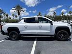 2024 Chevrolet Silverado EV Crew Cab 4WD, Pickup for sale #RU206642 - photo 4