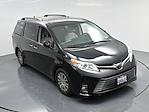 2018 Toyota Sienna 4x2, Minivan for sale #300888K - photo 28