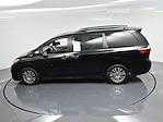 2018 Toyota Sienna 4x2, Minivan for sale #300888K - photo 33