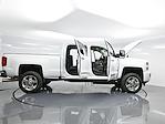 2016 Chevrolet Silverado 2500 Crew Cab SRW 4x4, Pickup for sale #301063K - photo 4