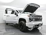 2022 Chevrolet Silverado 3500 Crew Cab 4x4, Pickup for sale #301190P - photo 20