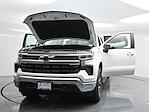 2025 Chevrolet Silverado 1500 Crew Cab 4x4, Pickup for sale #3250072 - photo 18