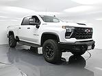 2025 Chevrolet Silverado 2500 Crew Cab 4x4, Pickup for sale #3250089 - photo 14