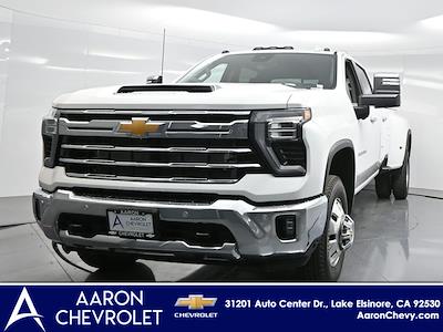 New 2025 Chevrolet Silverado 3500 LTZ Crew Cab 4x4, Pickup for sale #3250123 - photo 1