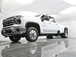 New 2025 Chevrolet Silverado 3500 LTZ Crew Cab 4x4, Pickup for sale #3250123 - photo 32