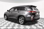 Used 2015 Toyota Highlander Platinum 4x4, SUV for sale #NC3405B - photo 2