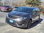 Used 2020 Chrysler Pacifica Touring L FWD, Minivan for sale #131786B1 - photo 1