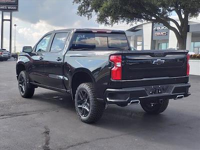 2024 Chevrolet Silverado 1500 Crew Cab 4WD, Pickup for sale #143686 - photo 2