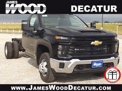 New 2025 Chevrolet Silverado 3500 Work Truck Regular Cab 4WD, Cab Chassis for sale #150262 - photo 1