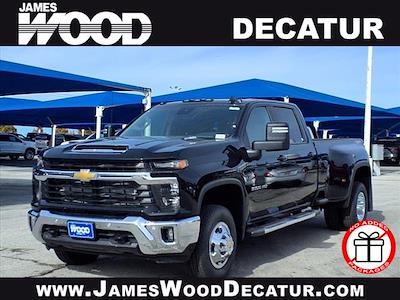 New 2025 Chevrolet Silverado 3500 LT Crew Cab 4WD, Pickup for sale #150805 - photo 1