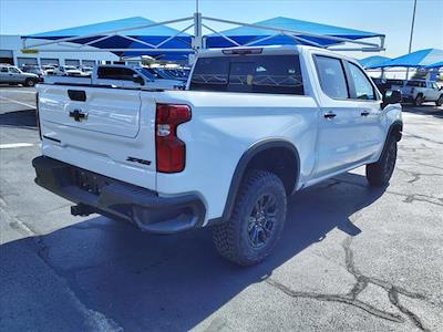 2025 Chevrolet Silverado 1500 Crew Cab 4WD, Pickup for sale #250809 - photo 2