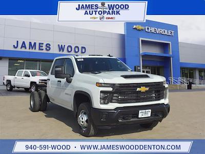 New 2025 Chevrolet Silverado 3500 Work Truck Crew Cab 4WD, Cab Chassis for sale #250963 - photo 1