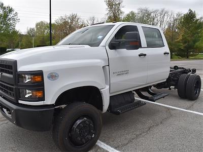 New 2024 Chevrolet Silverado 4500 Work Truck Regular Cab 4x4, Cab Chassis for sale #HCV241575 - photo 1