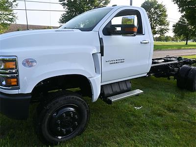 New 2024 Chevrolet Silverado 5500 Work Truck Regular Cab 4x4, Cab Chassis for sale #HCV242278 - photo 1