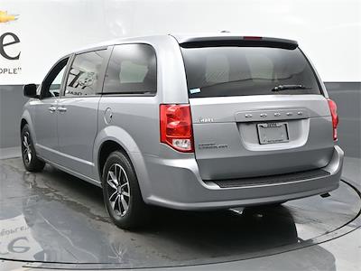 Used 2018 Dodge Grand Caravan SXT FWD, Minivan for sale #HCV242423A - photo 2