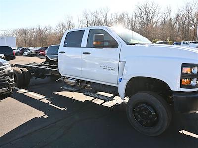 2024 Chevrolet Silverado 5500 Crew Cab DRW 4x4, Cab Chassis for sale #HCV242565 - photo 1