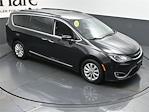 Used 2017 Chrysler Pacifica Touring L FWD, Minivan for sale #HCV250604A - photo 47