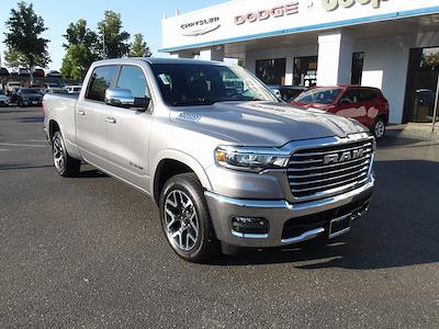 New 2025 Ram 1500 Laramie Crew Cab 4x4, Pickup for sale #20202 - photo 1