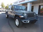 Used 2023 Jeep Gladiator Sport Crew Cab 4WD, Pickup for sale #48344 - photo 5