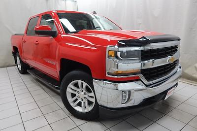 Used 2018 Chevrolet Silverado 1500 LT Crew Cab 4x4, Pickup for sale #RZ213571B - photo 1