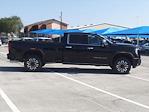 New 2025 GMC Sierra 3500 Denali Ultimate Crew Cab 4WD, Pickup for sale #150310 - photo 4