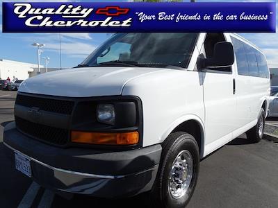 Used 2016 Chevrolet Express 2500 LS 4x2, Passenger Van for sale #31178 - photo 1