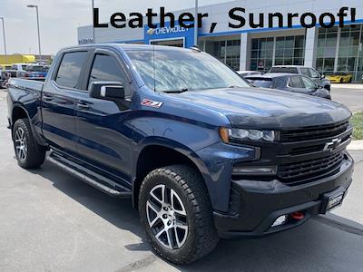 Used 2019 Chevrolet Silverado 1500 Trail Boss LT Crew Cab 4WD, Pickup for sale #19746 - photo 1