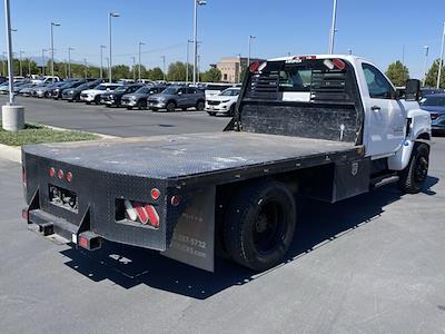 Used 2020 Chevrolet Silverado 6500 Work Truck Regular Cab 4x2, Flatbed Truck for sale #24T0732A1 - photo 2