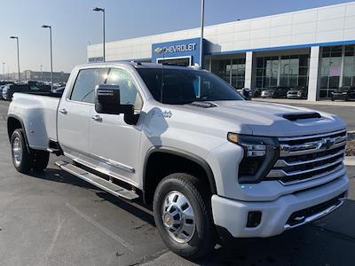 2025 Chevrolet Silverado 3500 Crew Cab 4x4, Pickup for sale #25T0232 - photo 1