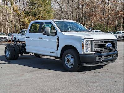 2024 Ford F-350 Crew Cab DRW RWD, Cab Chassis for sale #24F076 - photo 1
