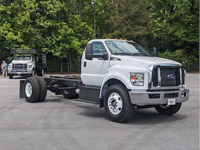 2025 Ford F-650 Regular Cab DRW 4x2, Cab Chassis for sale #25F040 - photo 1