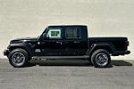 2021 Jeep Gladiator Crew Cab 4WD, Pickup for sale #P17036 - photo 36