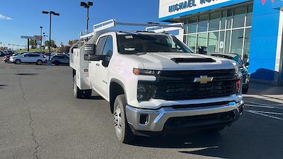 New 2024 Chevrolet Silverado 3500 Work Truck Crew Cab 4WD, 9' 5" Knapheide Value-Master X Flatbed Truck for sale #CC24737 - photo 1