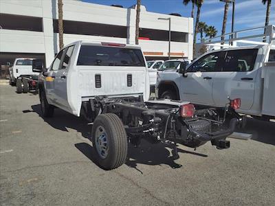 2023 GMC Sierra 2500 Double Cab 4x2, Cab Chassis #24558 - photo 2