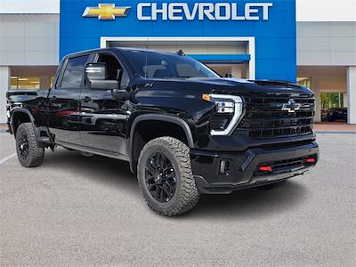 New 2025 Chevrolet Silverado 2500 LT Crew Cab 4x4, Pickup for sale #C250189 - photo 1