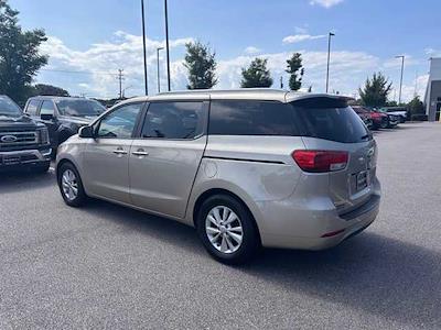 Used 2016 Kia Sedona LX FWD, Minivan for sale #G6182710A - photo 2