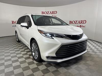 Used 2021 Toyota Sienna Platinum FWD, Minivan for sale #244217B - photo 1