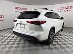 Used 2021 Toyota Highlander XLE 4x2, SUV for sale #245706A - photo 2