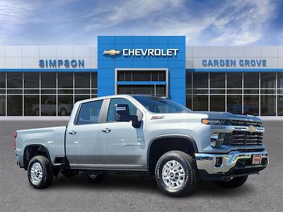 New 2025 Chevrolet Silverado 2500 LT Crew Cab 4x4, Pickup for sale #135595 - photo 1