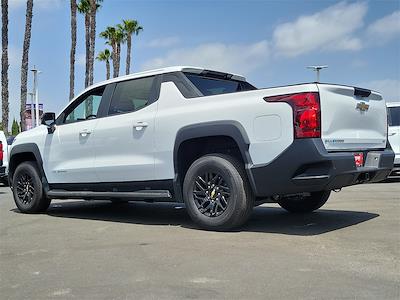 2024 Chevrolet Silverado EV Crew Cab 4WD, Pickup for sale #205425 - photo 2