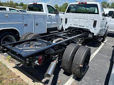 New 2024 Chevrolet Silverado 5500 Work Truck Regular Cab 4x2, 11' Reading SL Service Body Service Truck for sale #RH674863 - photo 2